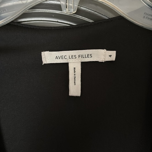 🖤🩷AVEC LES FILLES Floral and Pleated Wrap Dress - Picture 6 of 15